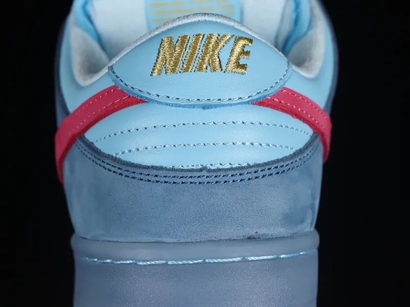 All Categories Nk SB Dunk Series Nk SB Dunk Low Low-top sneakers Run The Jewels x Nk SB Dunk Low joint model SB low-top casual sneakers DO9404-400